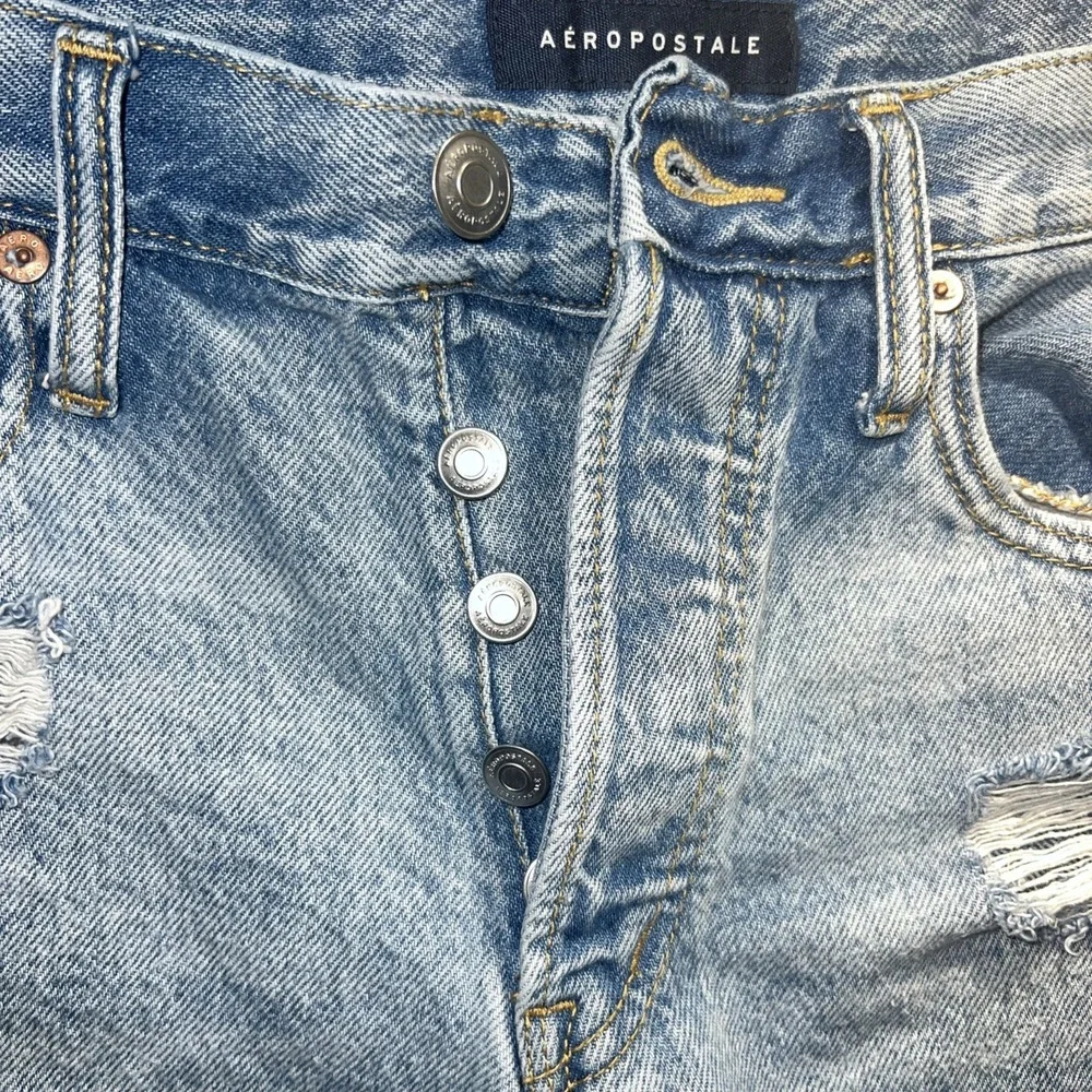 Aeropostale Jean Shorts Women's Size 8 Distressed Denim 90s high rise cut off 74